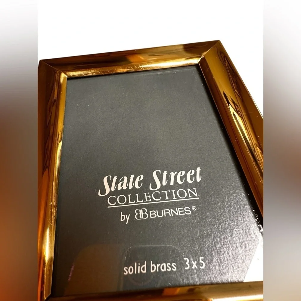State St. Solid Brass Lacquer Coated Polished Double Photo Hinged Frame 3x5
